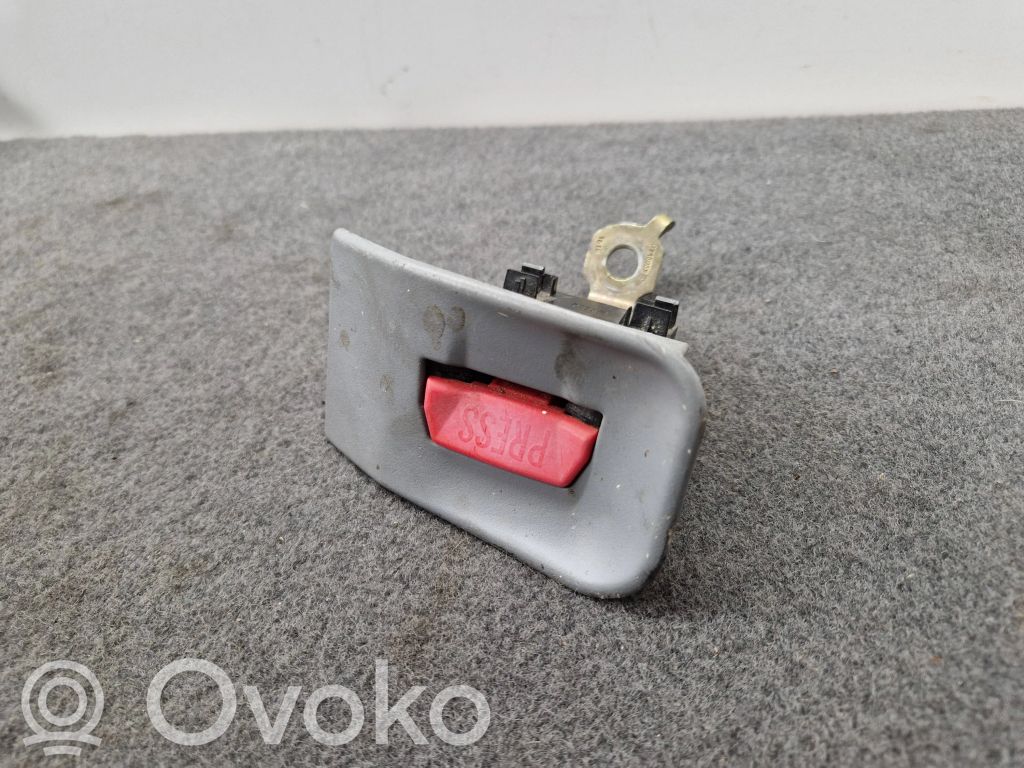 BMW 7 E38 Rear seatbelt buckle 