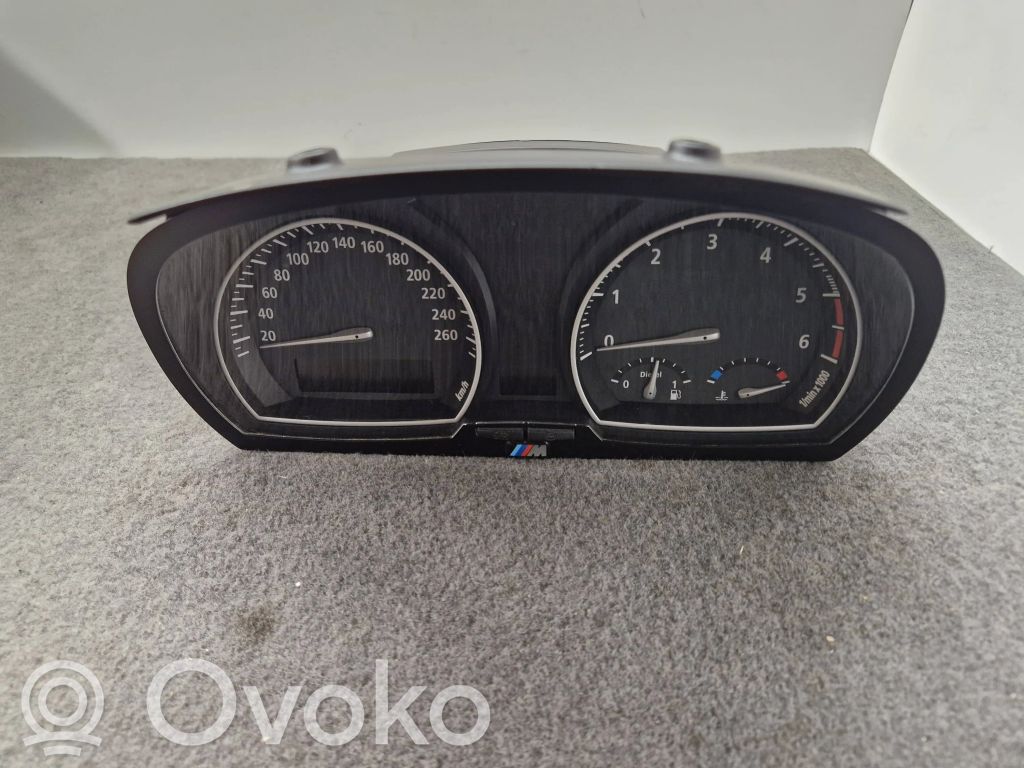 BMW X3 E83 Nopeusmittari (mittaristo) 