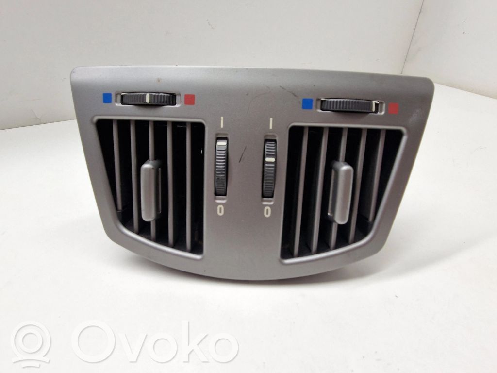 Grille d'aération arrière   8385257