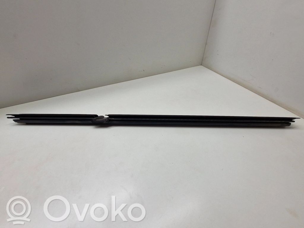 BMW 5 F10 F11 Ornament geam ușă spate 