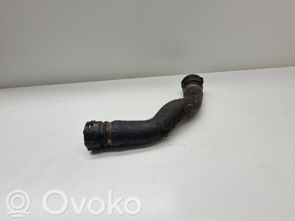 BMW 7 E38 Engine coolant pipe/hose 