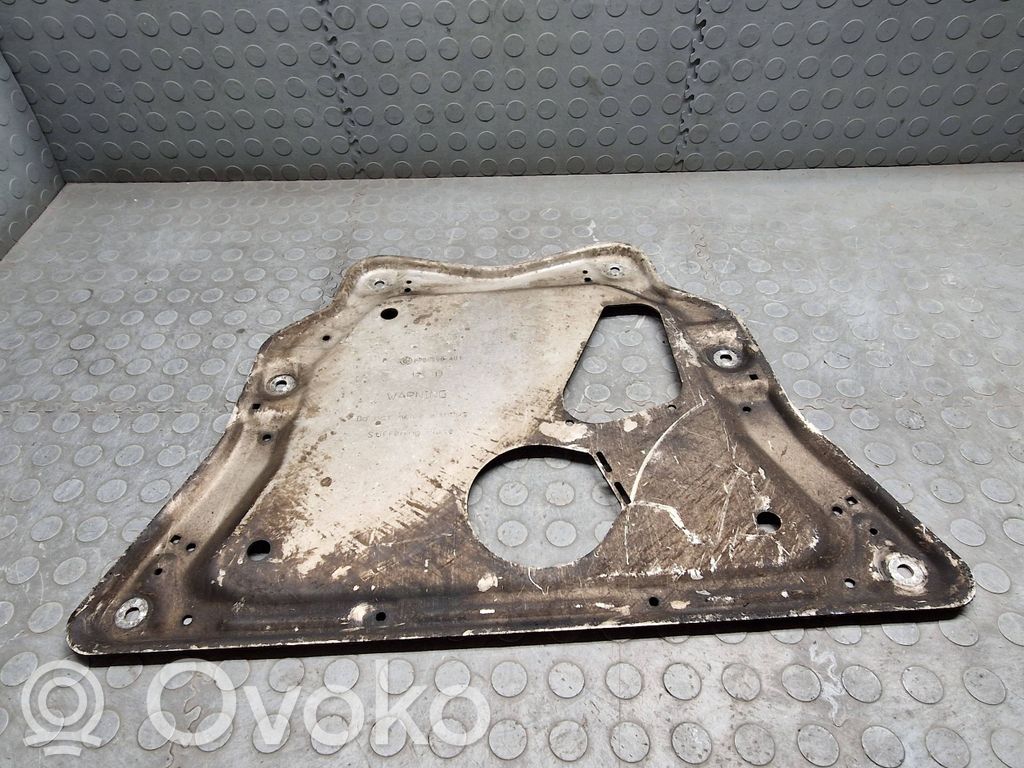 Dzinēja apakšas aizsargs   6786568