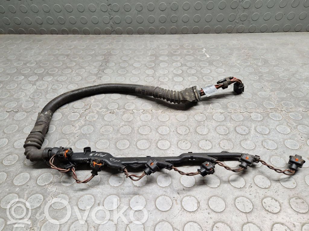 BMW 5 E39 Fuel injector wires 
