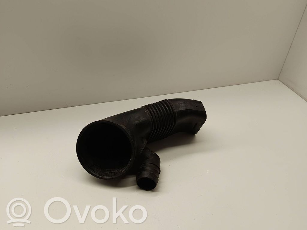 Air intake duct part   2247909
