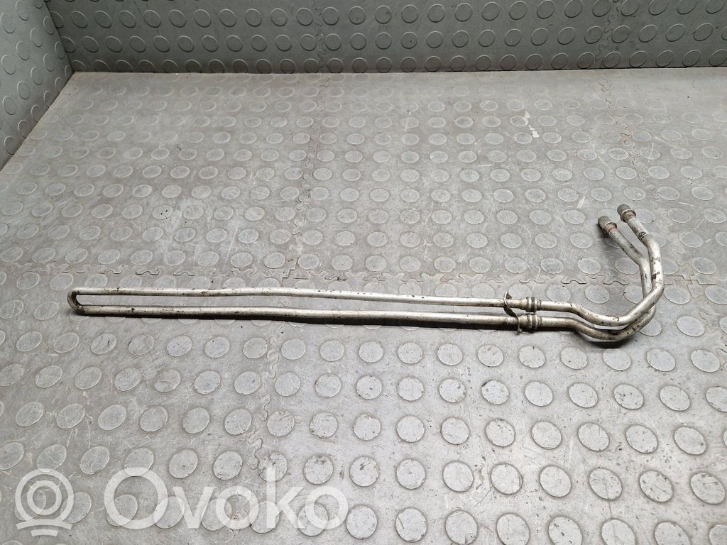 BMW 5 E60 E61 Gearbox oil cooler pipe/hose 