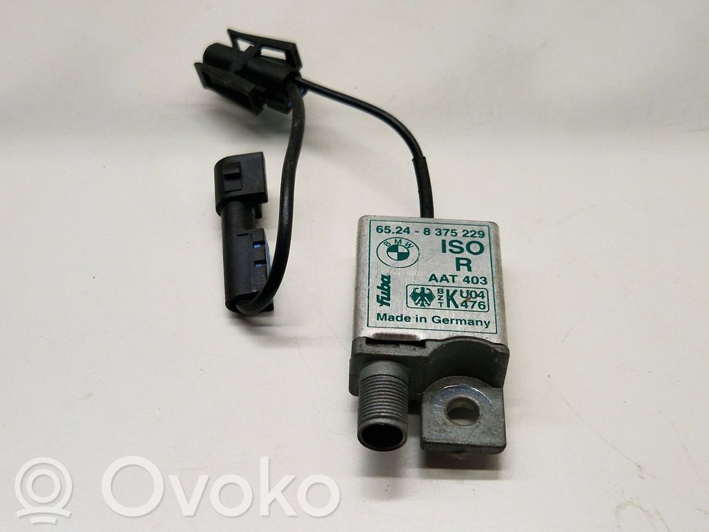 BMW 7 E38 Antenos stiprintuvas 