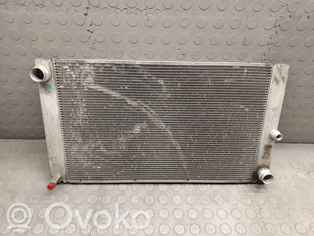 Dzesēšanas šķidruma radiators   7795878