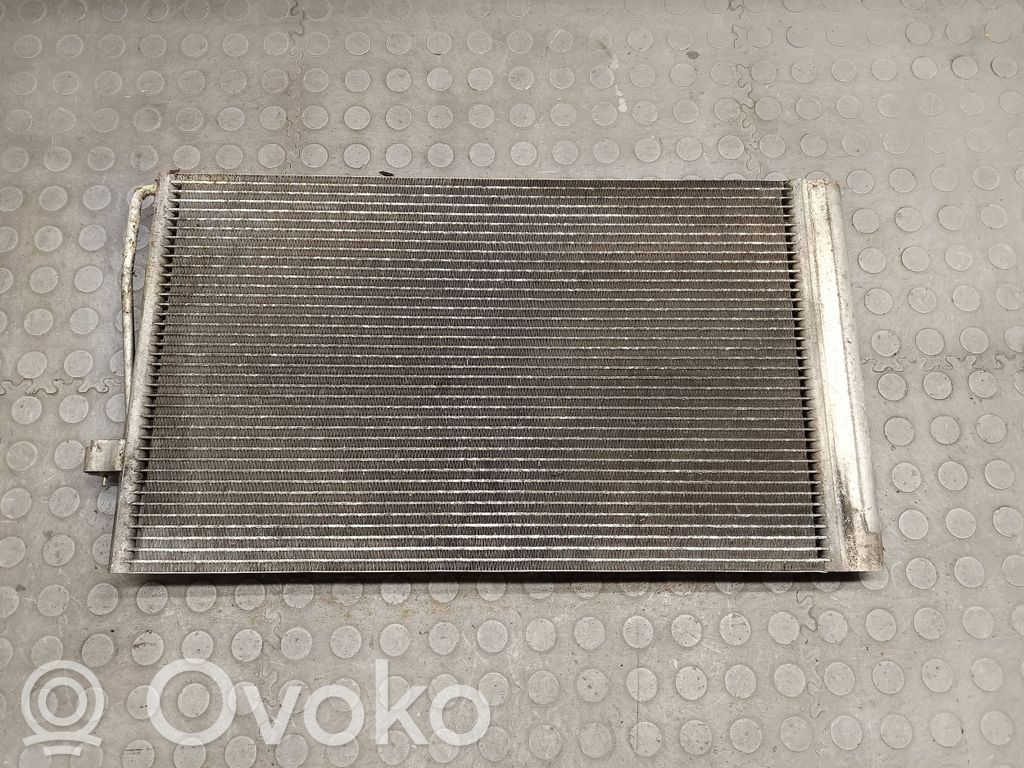 BMW 5 E60 E61 Klimakühler 
