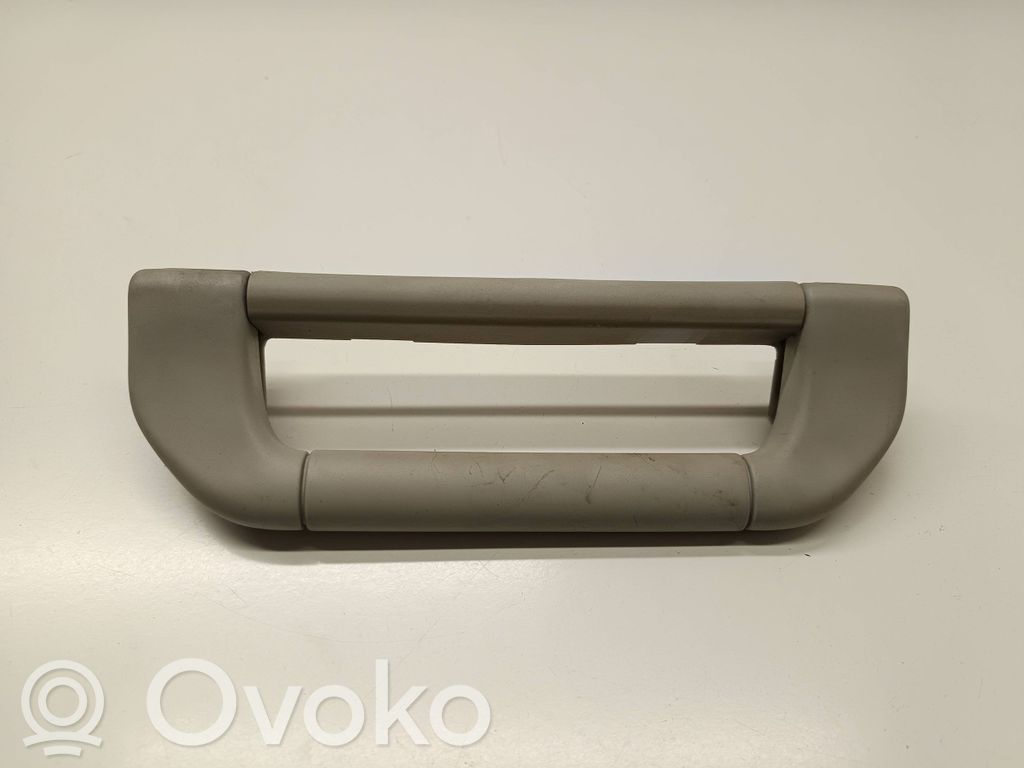 BMW 7 E38 Rankenėlė priekinė 