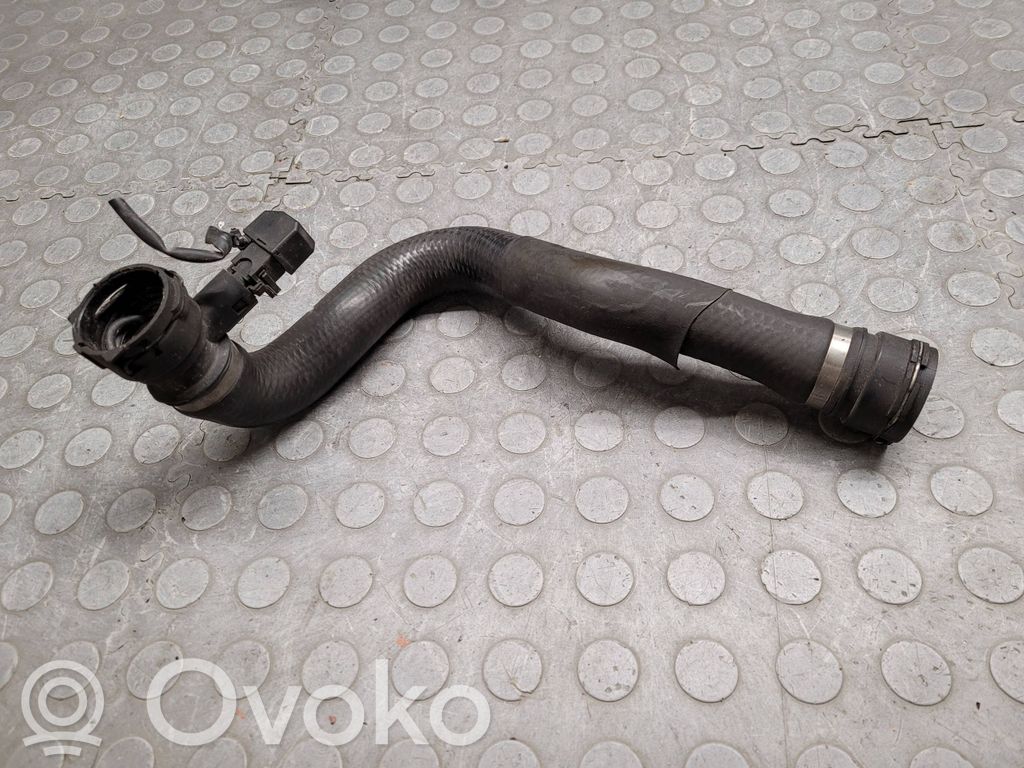 BMW 7 E38 Engine coolant pipe/hose 