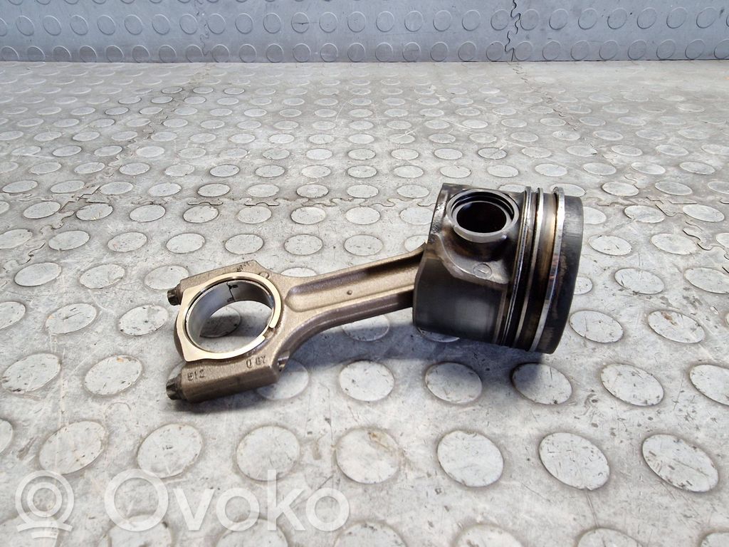 Virzulis ar klani   7798368,MAHLE174