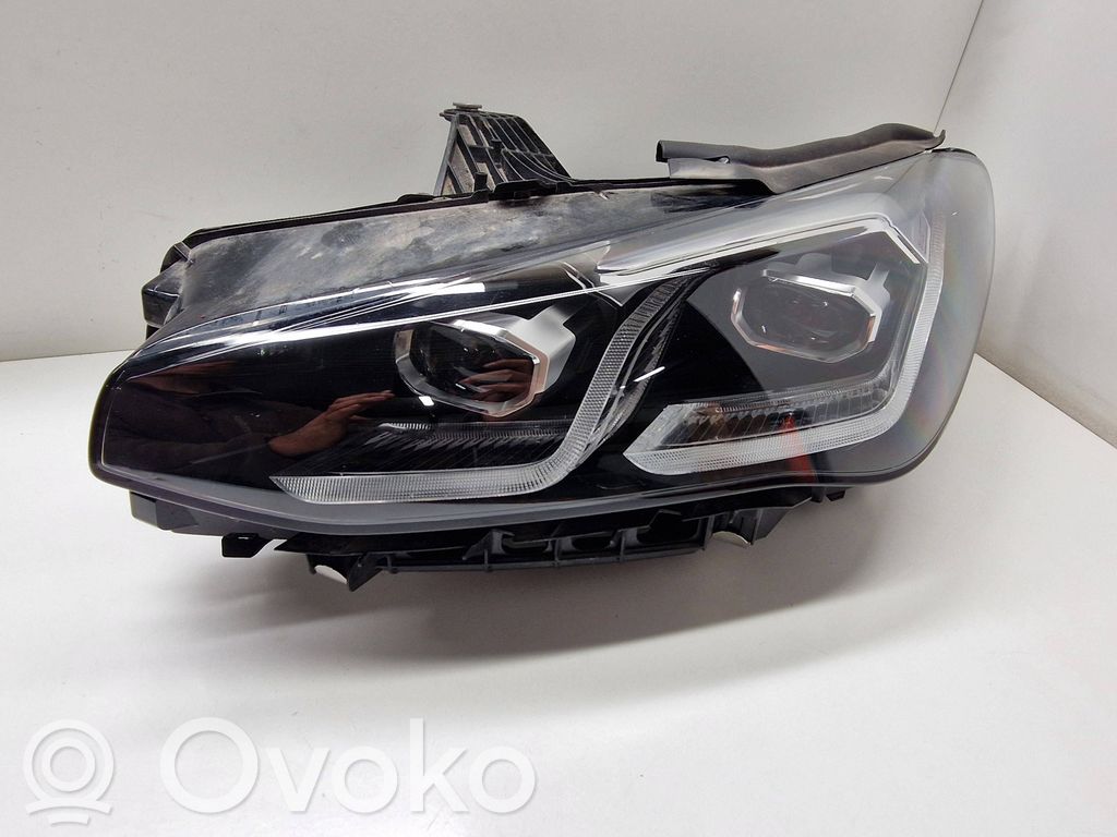 Headlight/headlamp   5A42247