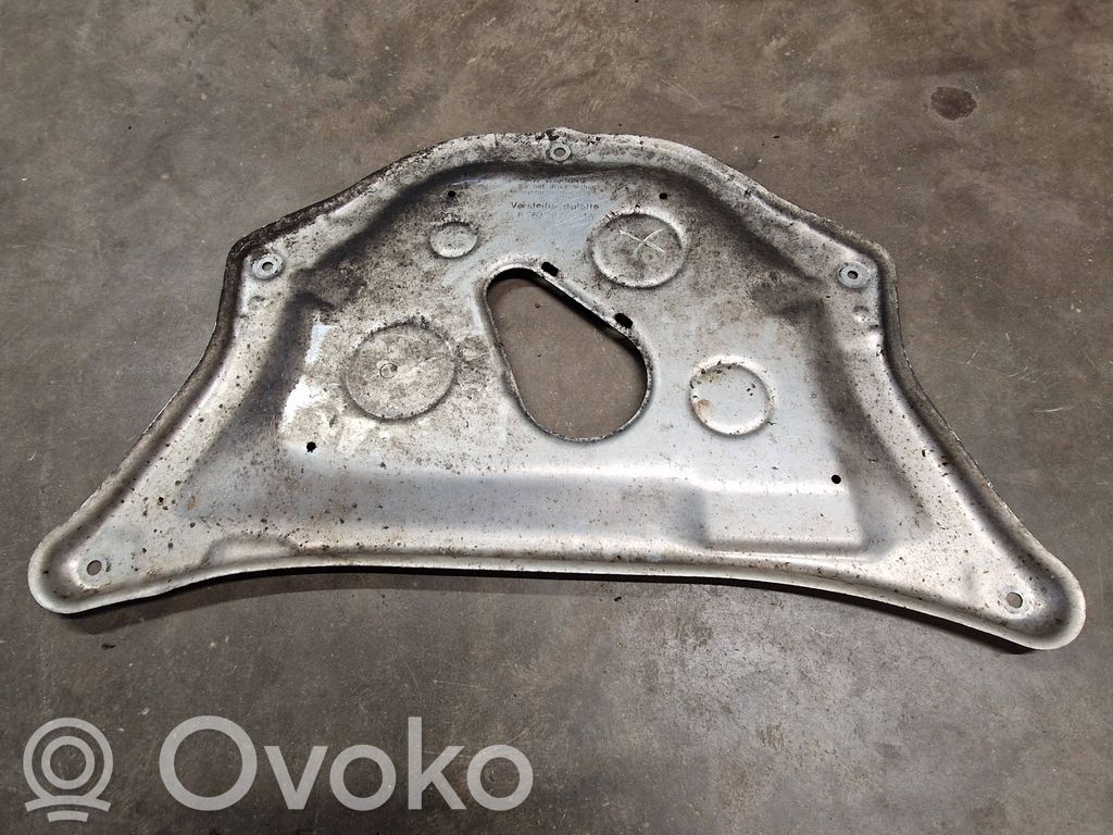 Placa protectora/protector antisalpicaduras motor   6762782