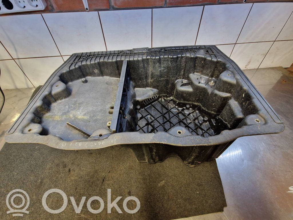BMW 1 E82 E88 Trunk bottom trim panel 