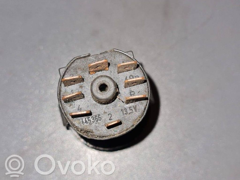 Volvo 440 Hazard light switch 