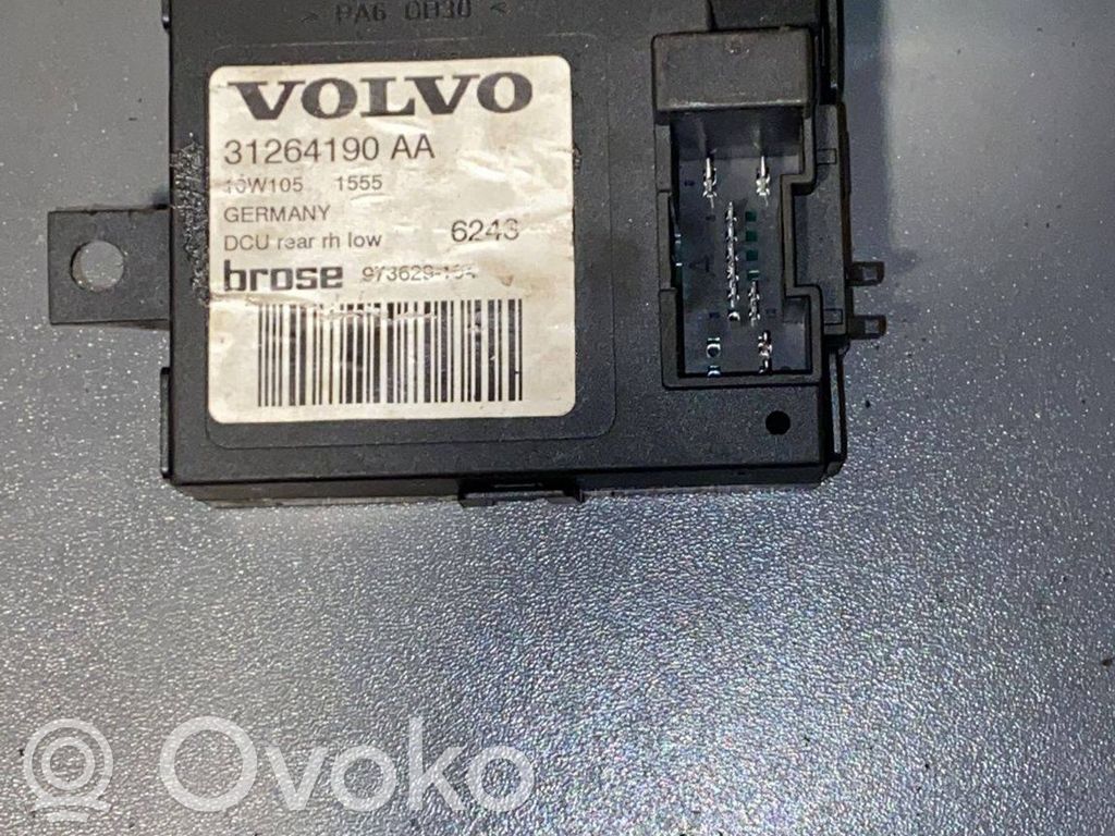 Volvo V50 Mecanismo para subir la puerta trasera sin motor 