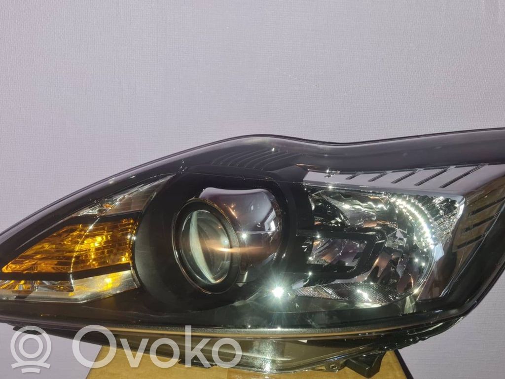 Headlight/headlamp   8M5113008CD,0077700,1521226,1574971,1679641,1749990,8M5113008CA,8M5113008CB,8M5113008CC