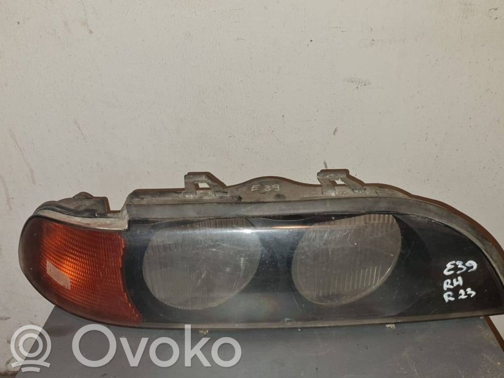 BMW 5 E39 Headlight lense 