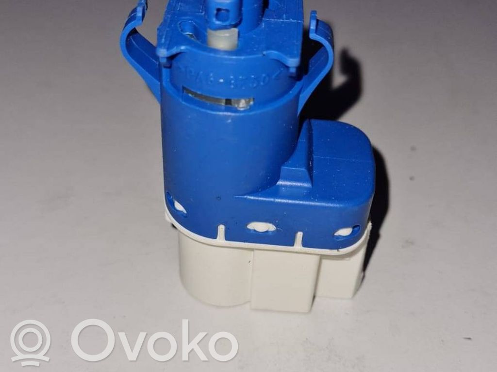 Ford Kuga I Interruptor sensor del pedal de freno 