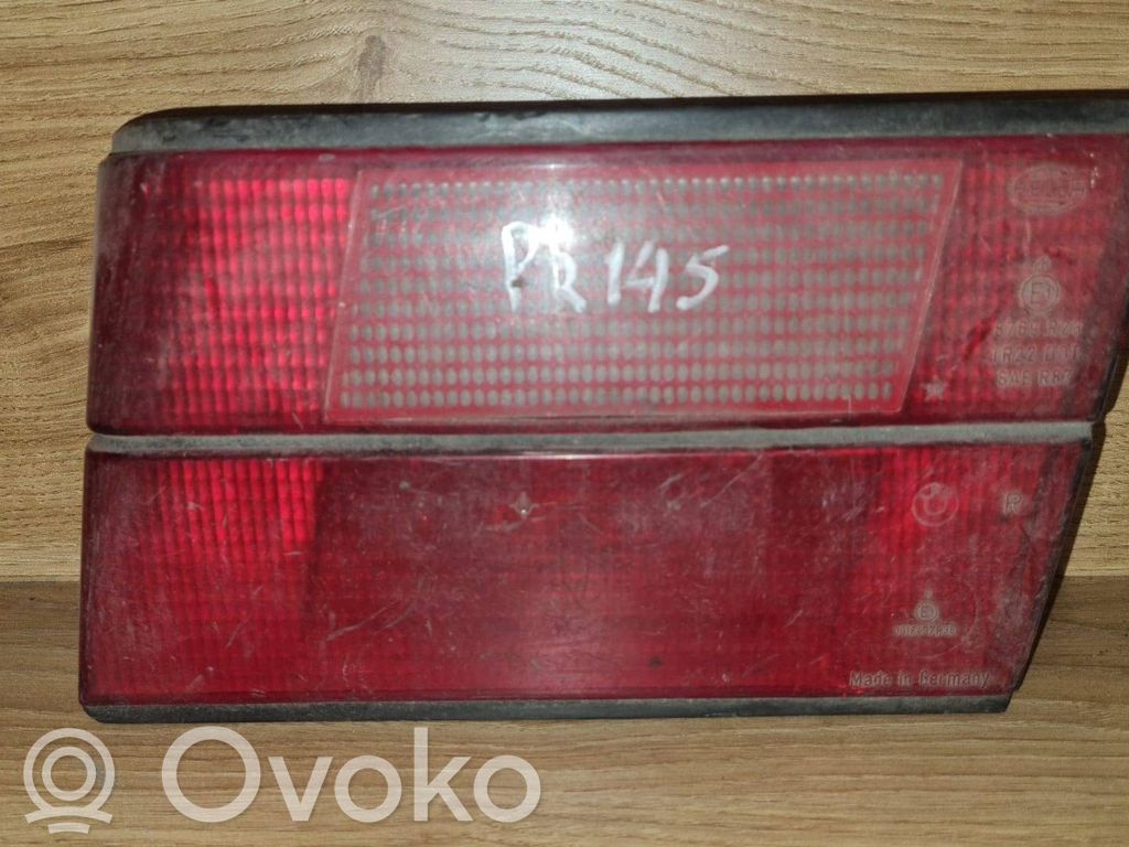 BMW 5 E34 Aizmugurējais lukturis pārsegā 