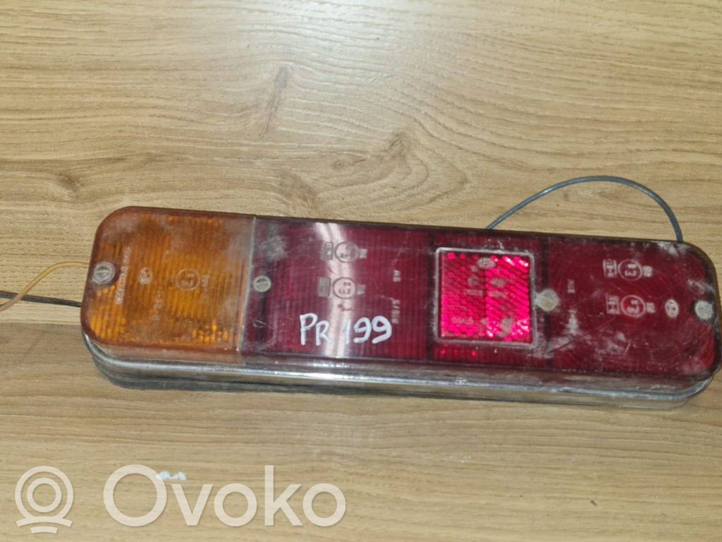Moskvich 412 Tailgate rear/tail lights 