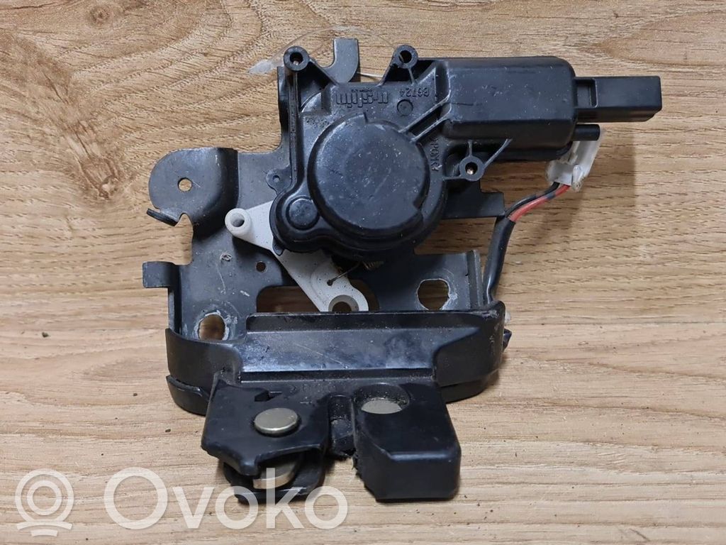 Mazda 3 I Tailgate/trunk/boot lock/catch/latch 