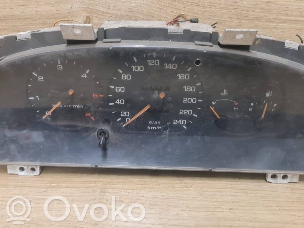Mazda 626 Speedometer (instrument cluster) 