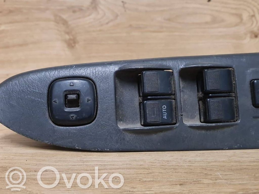 Mazda 323 F Interrupteur commade lève-vitre 