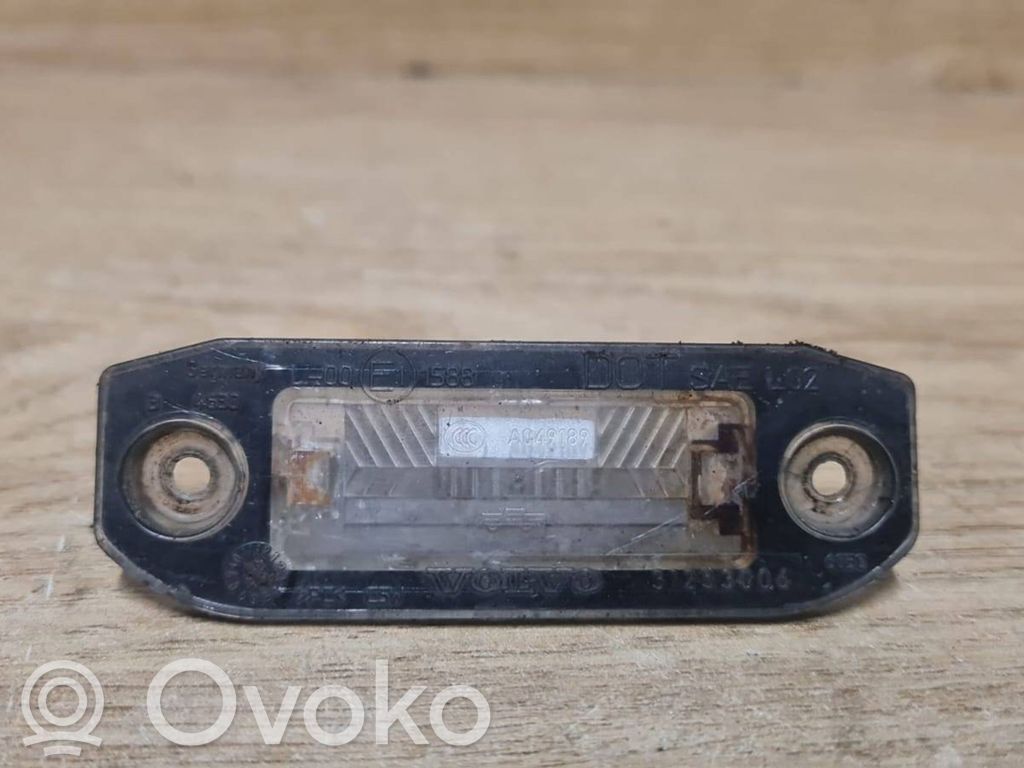 Volvo V50 Numerio apšvietimas 