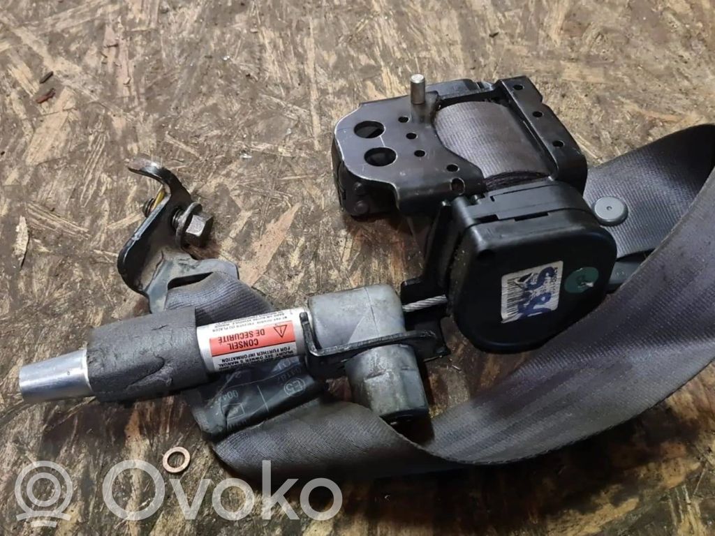 Volvo S60 Cinturón trasero 