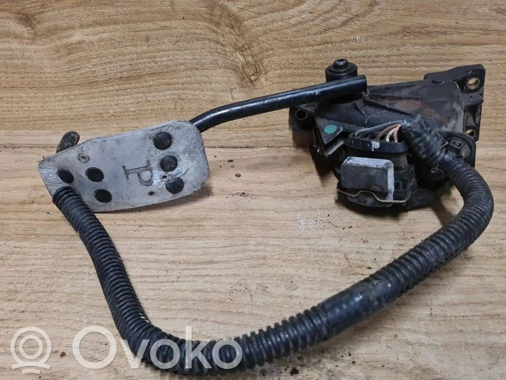Volvo S70  V70  V70 XC Accelerator throttle pedal 
