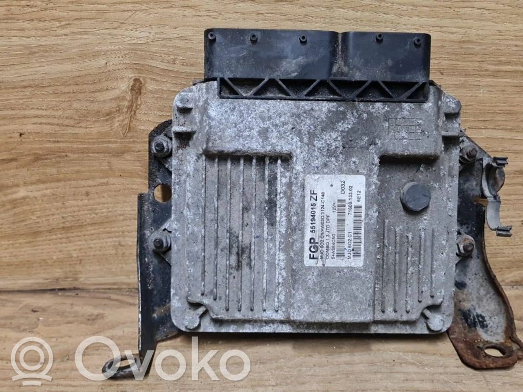 Opel Combo C Engine control unit/module 
