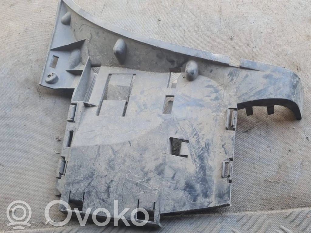 Front bumper mounting bracket   8693703