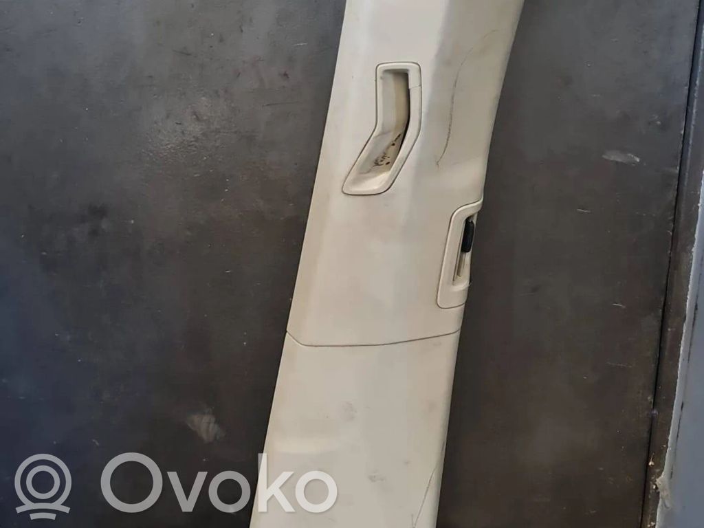 Volvo XC60 Pilar (B) (superior) 