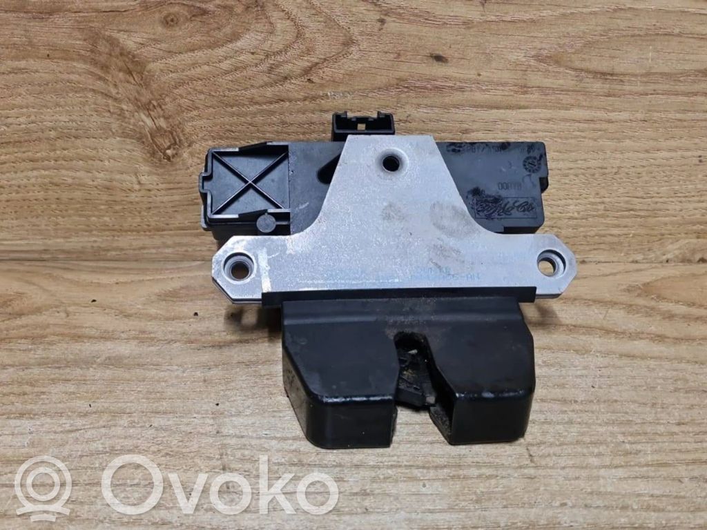 Volvo V50 Tailgate/trunk/boot lock/catch/latch 