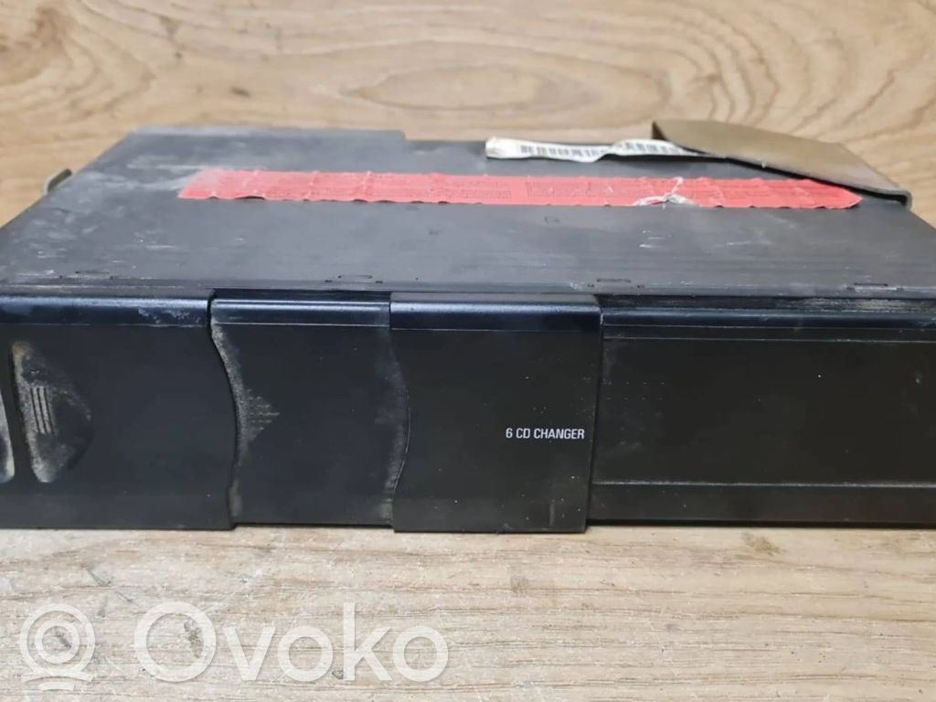 BMW 5 E39 CD/DVD keitiklis 