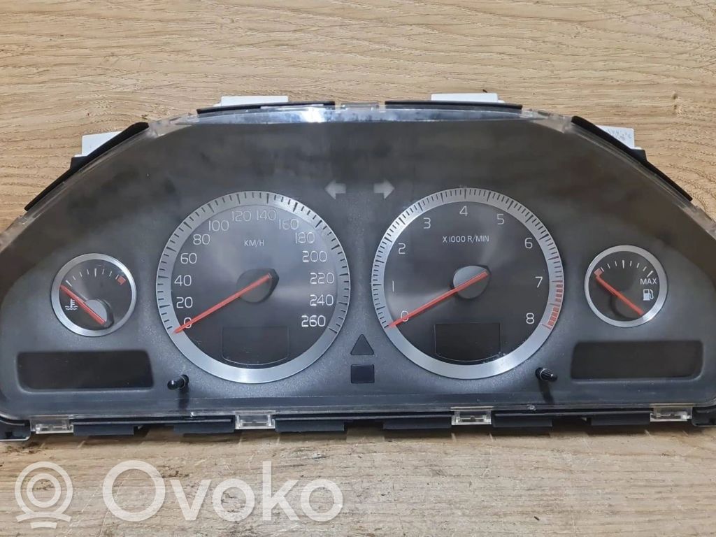 Volvo S80 Spidometras (prietaisų skydelis) 