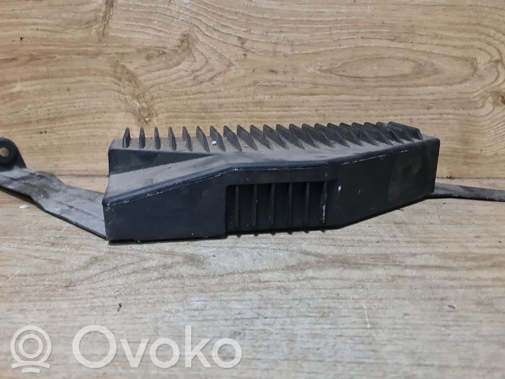 Volvo V70 Garso stiprintuvas 
