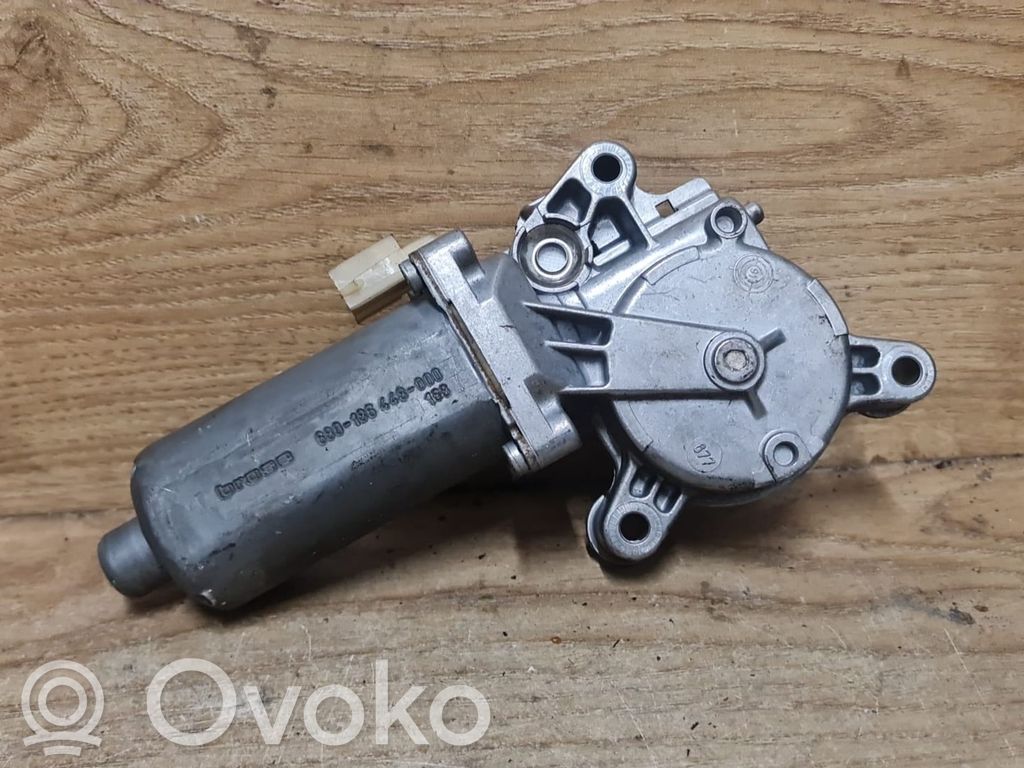 Volvo 850 Rear door window regulator motor 