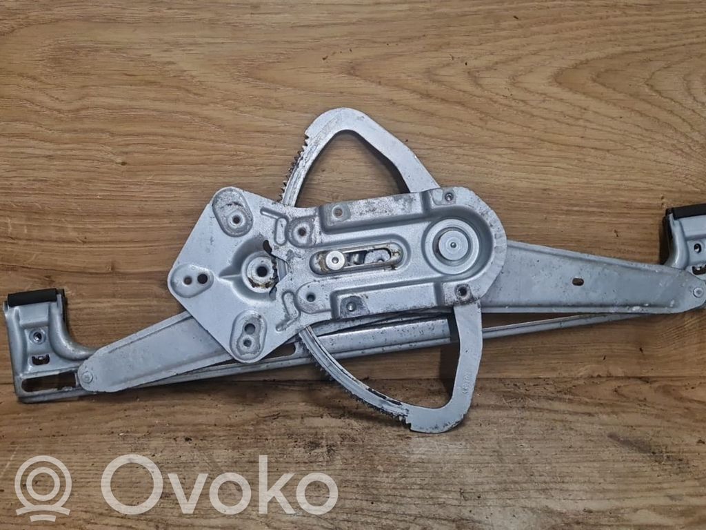 Volvo C30 Elektryczny podnośnik szyby drzwi przednich 