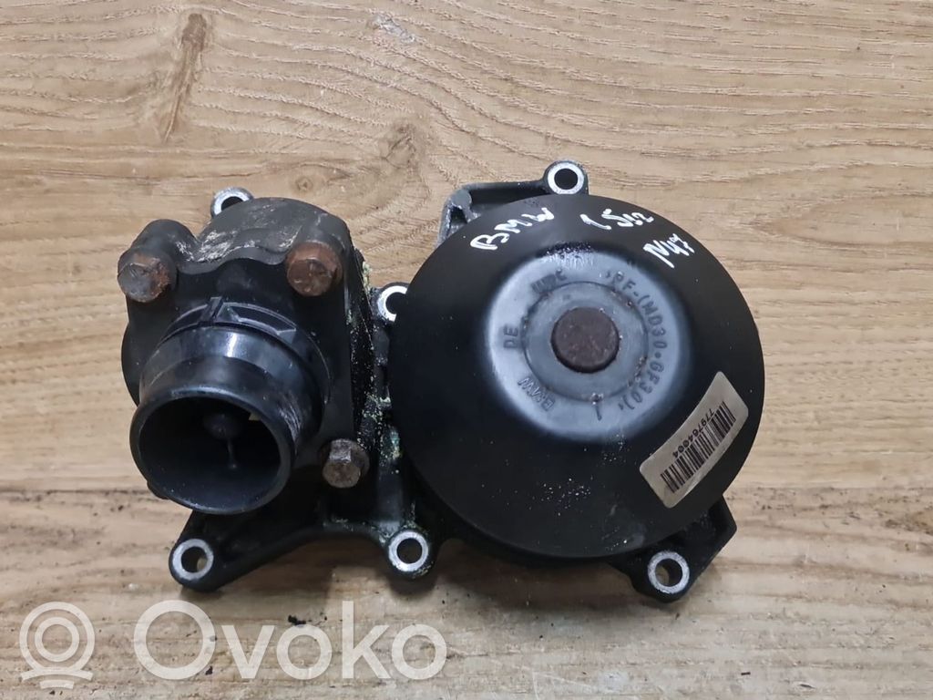 Vesipumppu   779764004