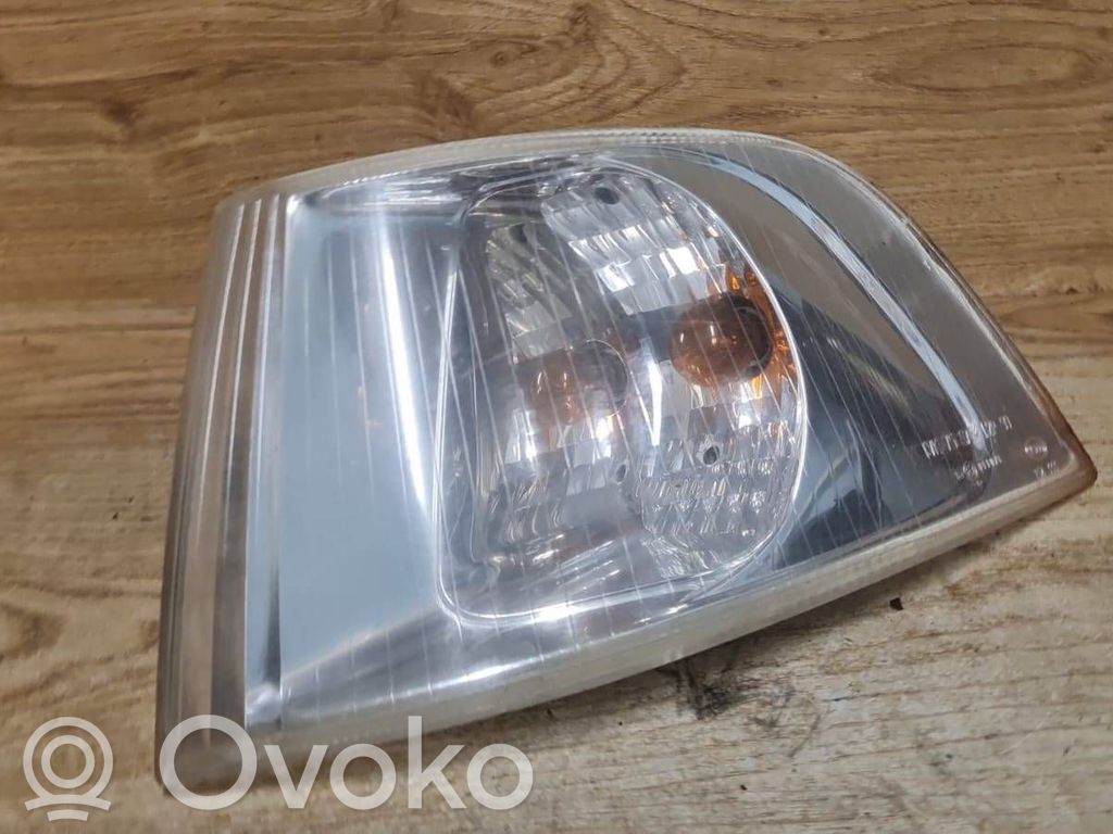 Volvo S40, V40 Front indicator light 