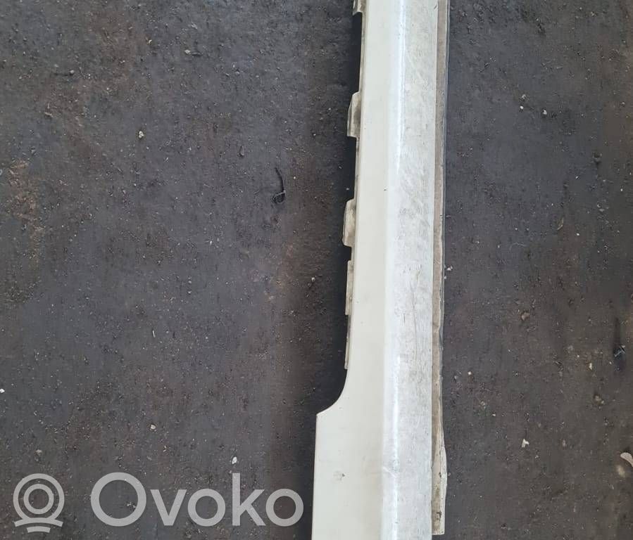 Volvo C70 Slenkstis 