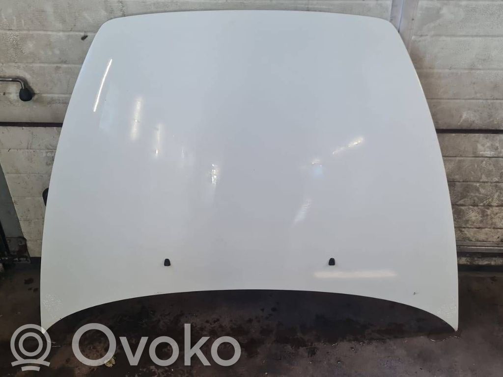 Volvo C70 Konepelti 