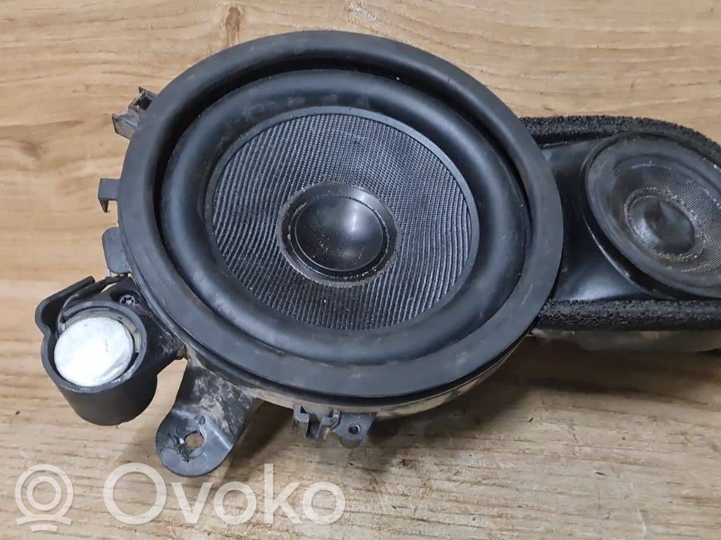 Volvo XC90 Front door speaker 