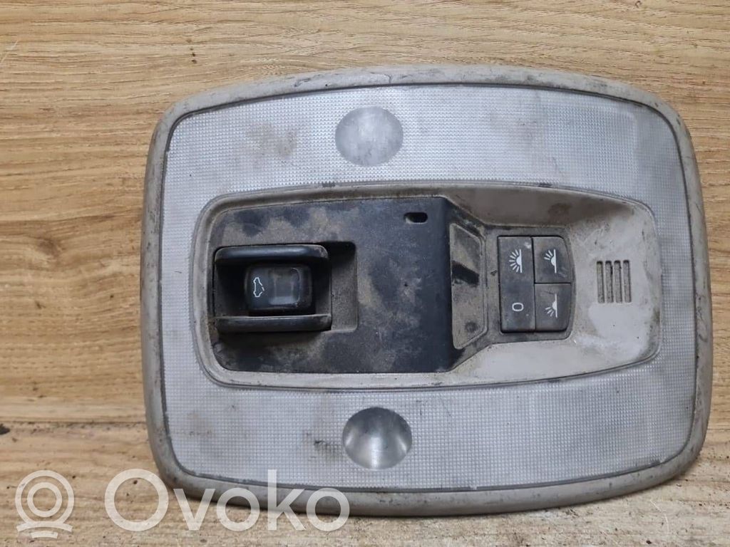 Volvo V70 Luz del asiento delantero 