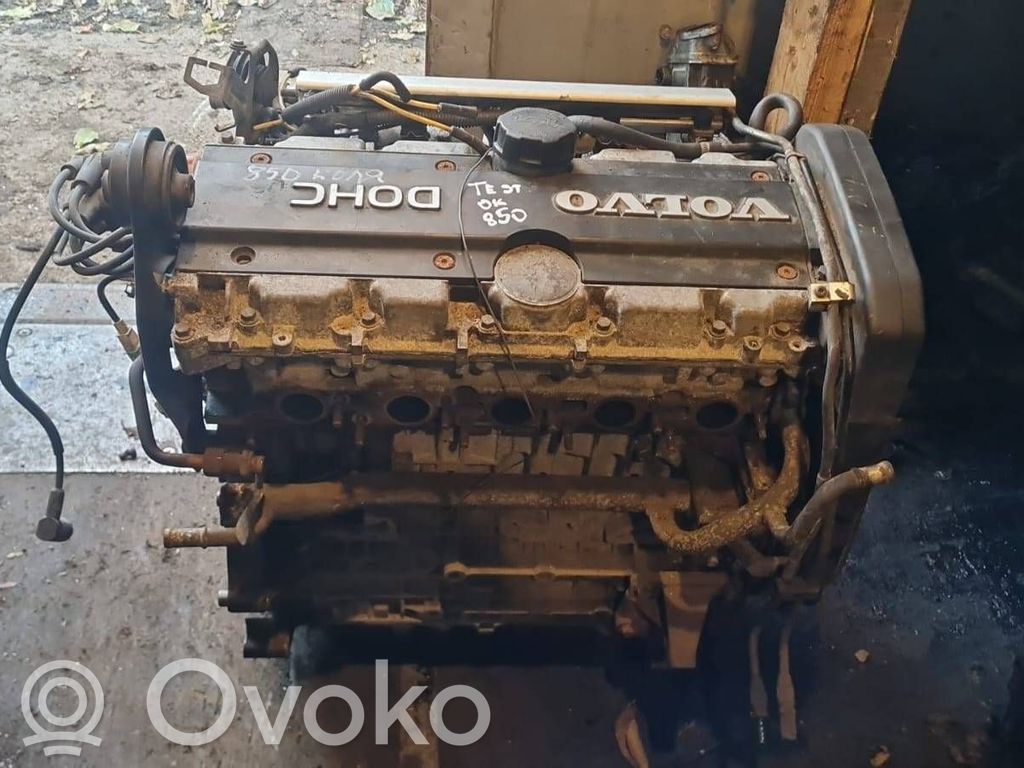 Volvo 850 Dzinējs 