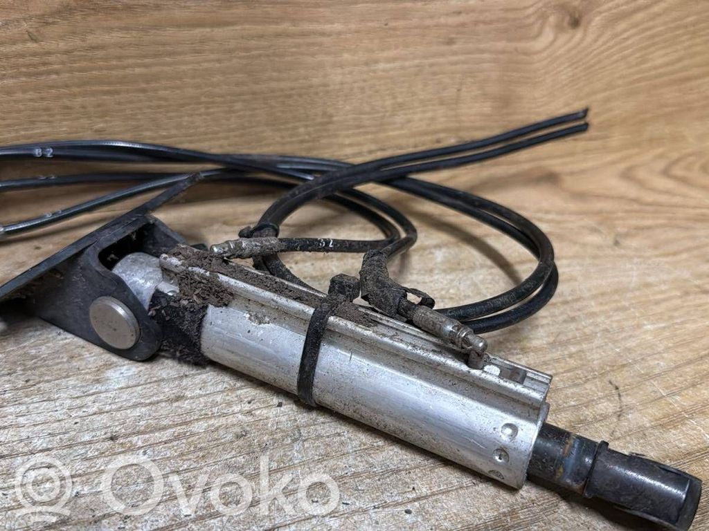 Volvo C70 Convertible roof hydraulic pump 