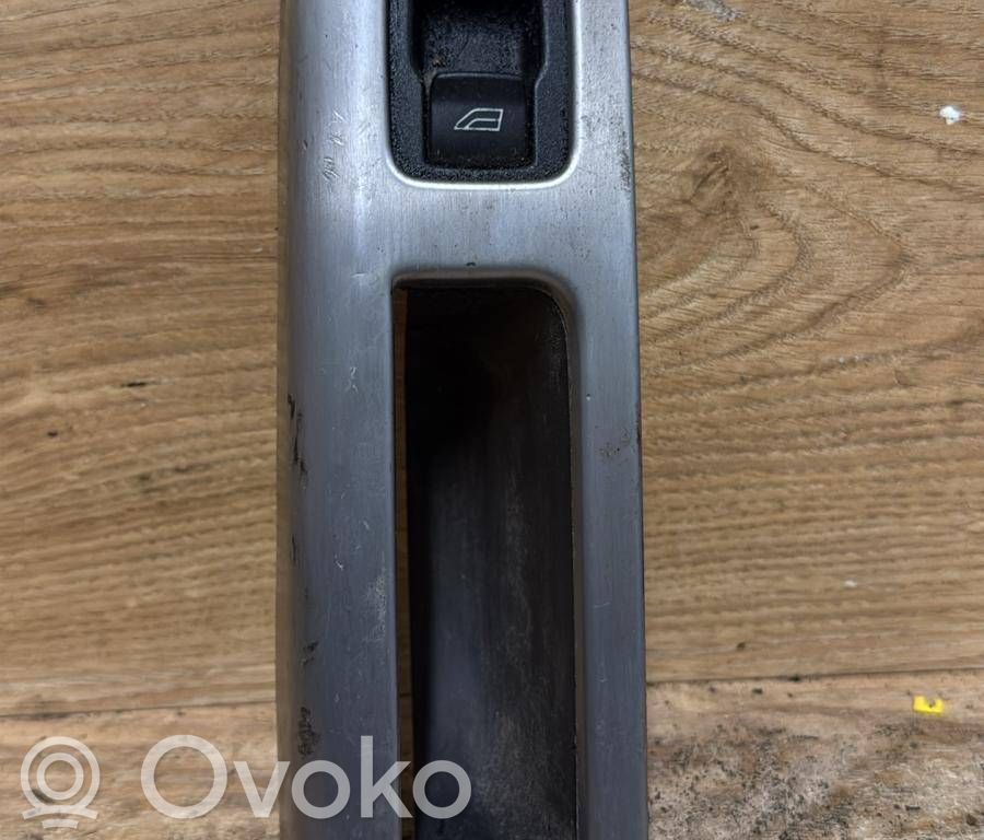 Przyciski szyb   8679681,5C055079S