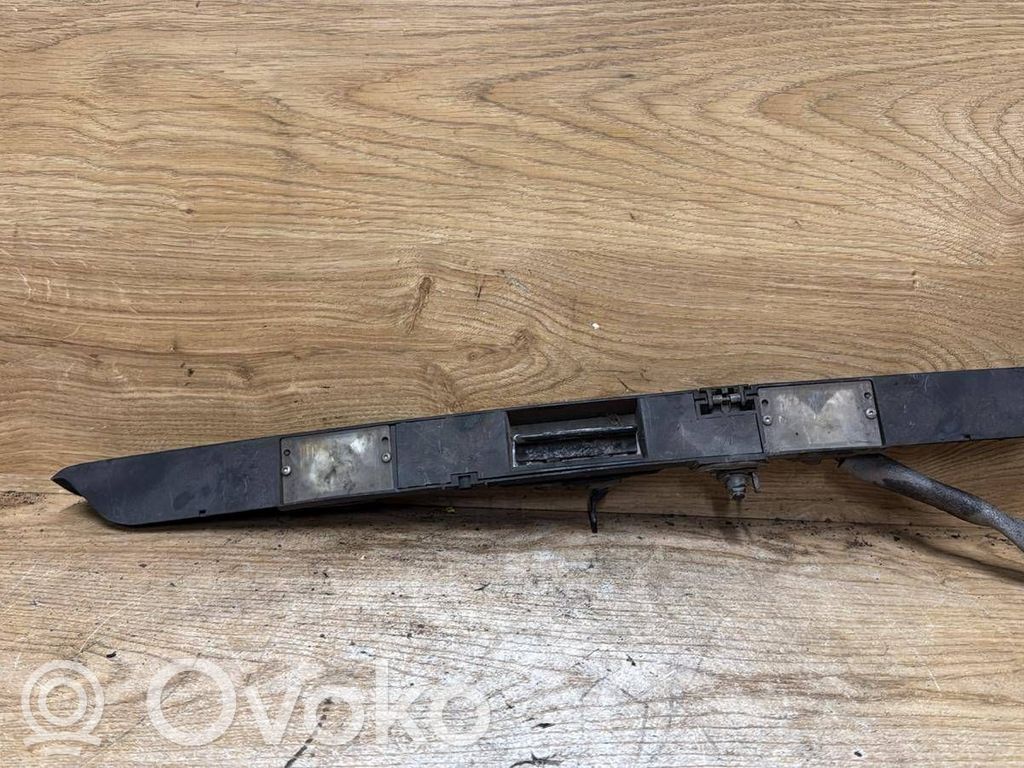 Volvo 850 Éclairage de plaque d'immatriculation 